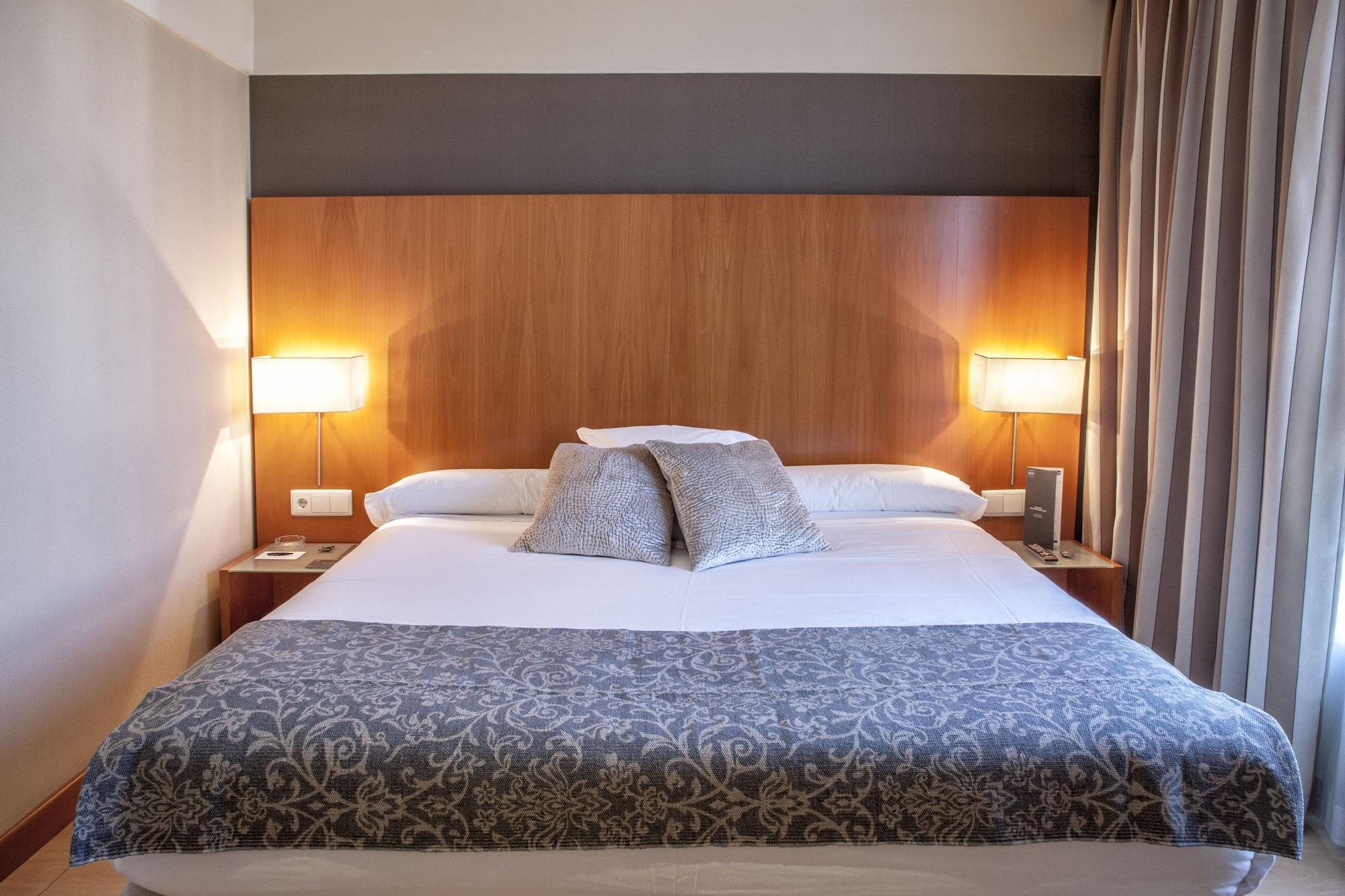 โฮเต็ล เซนิท ดอน โย Hotel ซาราโกซา ภายนอก รูปภาพ