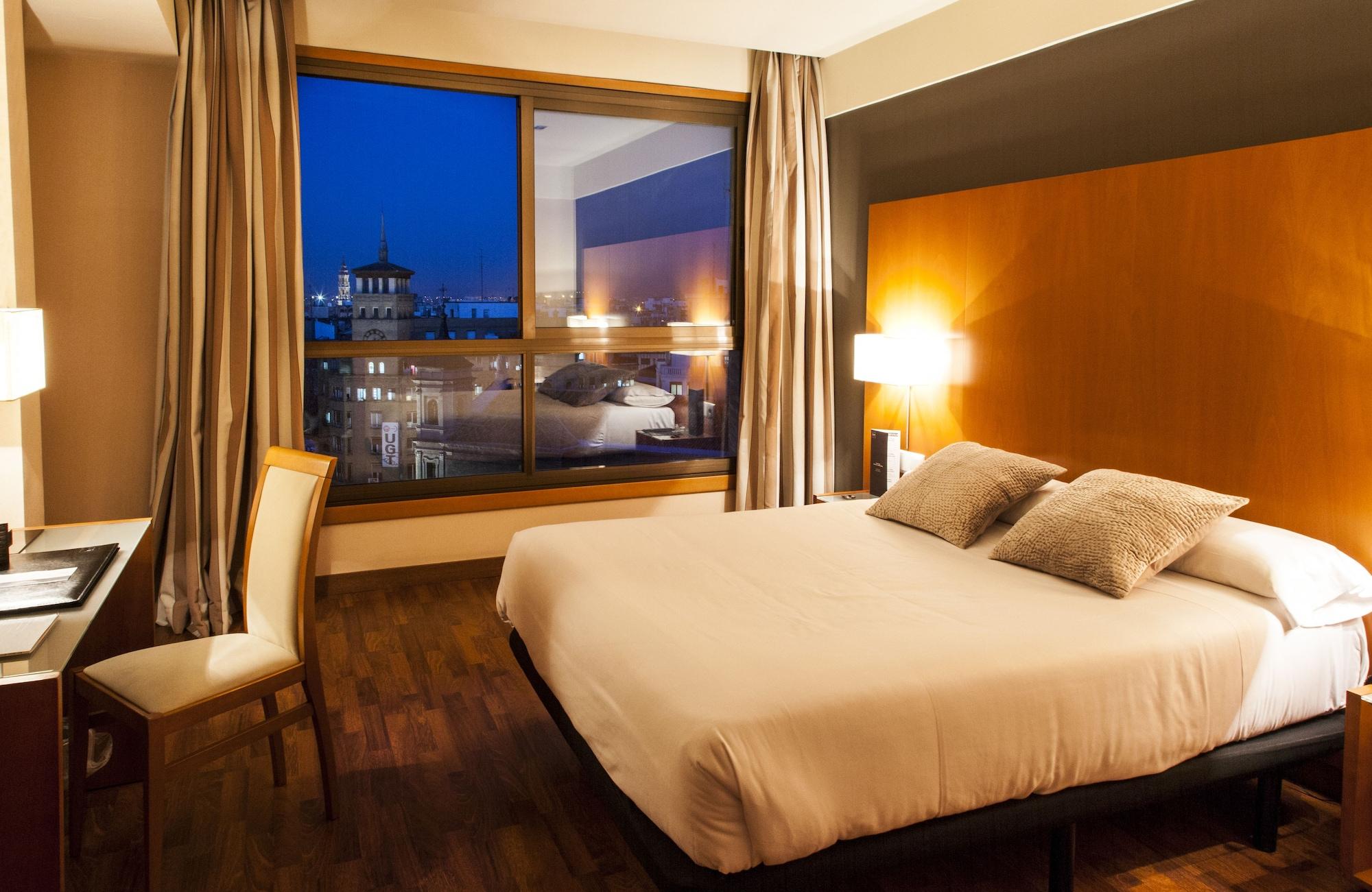 โฮเต็ล เซนิท ดอน โย Hotel ซาราโกซา ภายนอก รูปภาพ