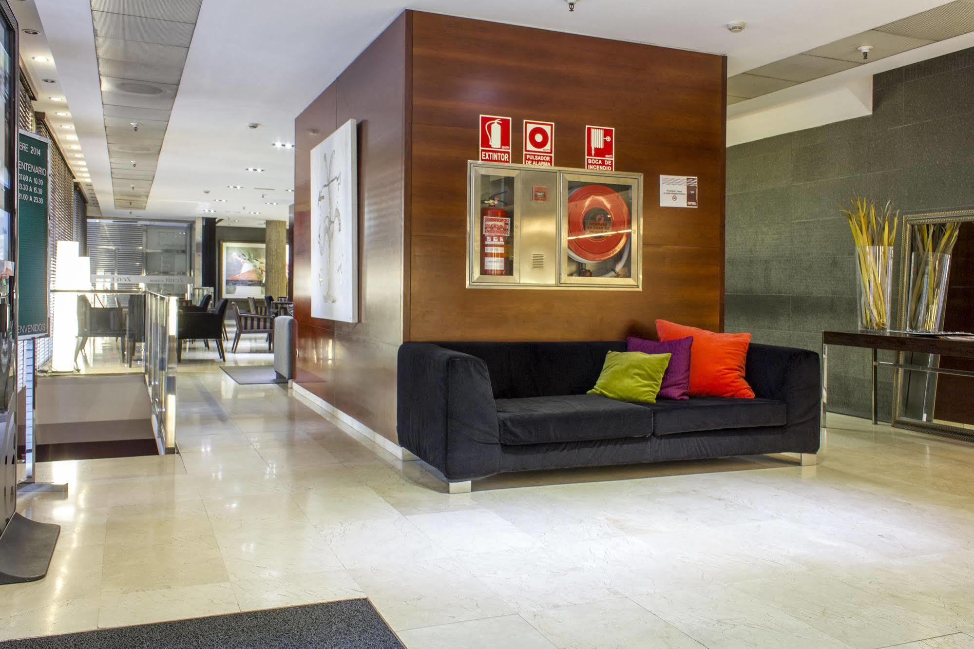 โฮเต็ล เซนิท ดอน โย Hotel ซาราโกซา ภายนอก รูปภาพ